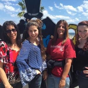 Meet your Posher, Mindy